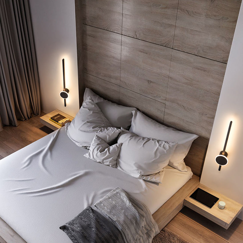Strip Line Wall Lamp