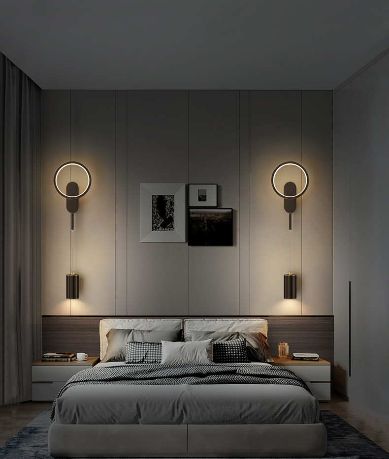 Key Shape Wall Lamp