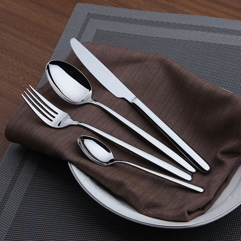 Classic Cutlery Set (24 Pieces)