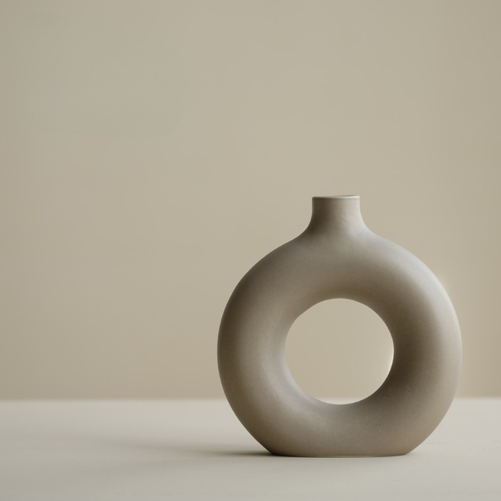 Hollow Shape Vase