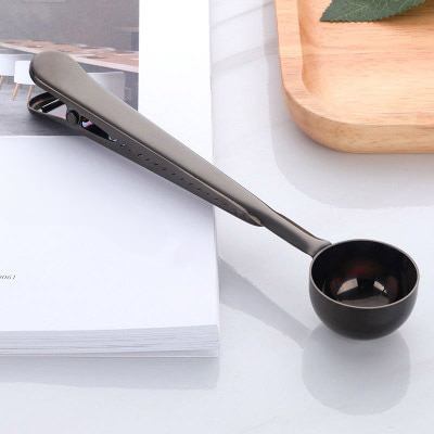Metal Scoop with Clip (2 in 1)