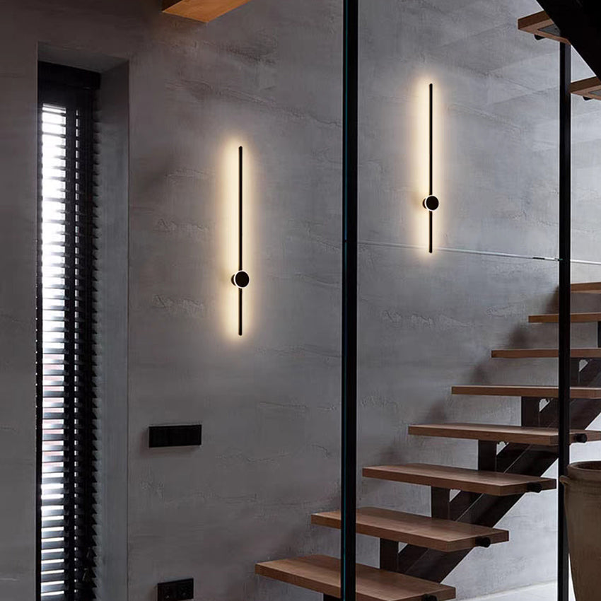 Strip Line Wall Lamp