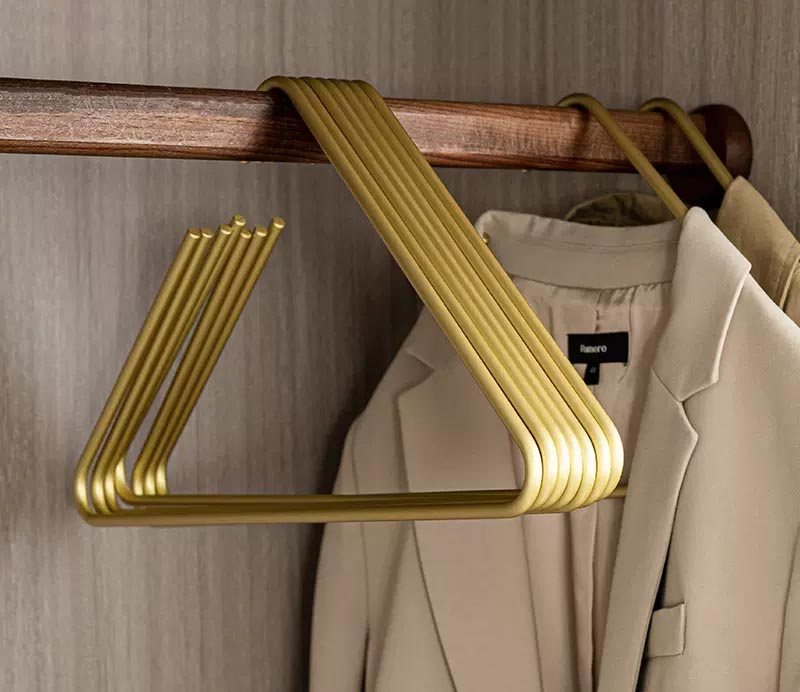 Triangle Light Lux Wardrobe Hangers