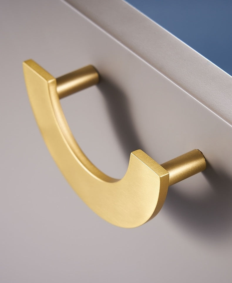 Light Lux Semi Circle Handle & Knob