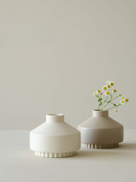 Mini Rounded Vase