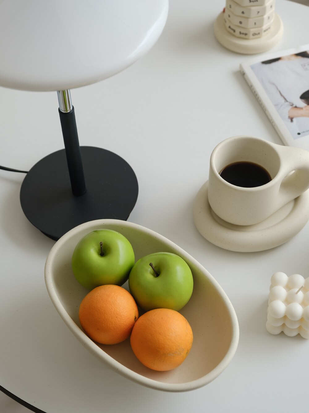 Big Small Three-Legs Ceramic Dish