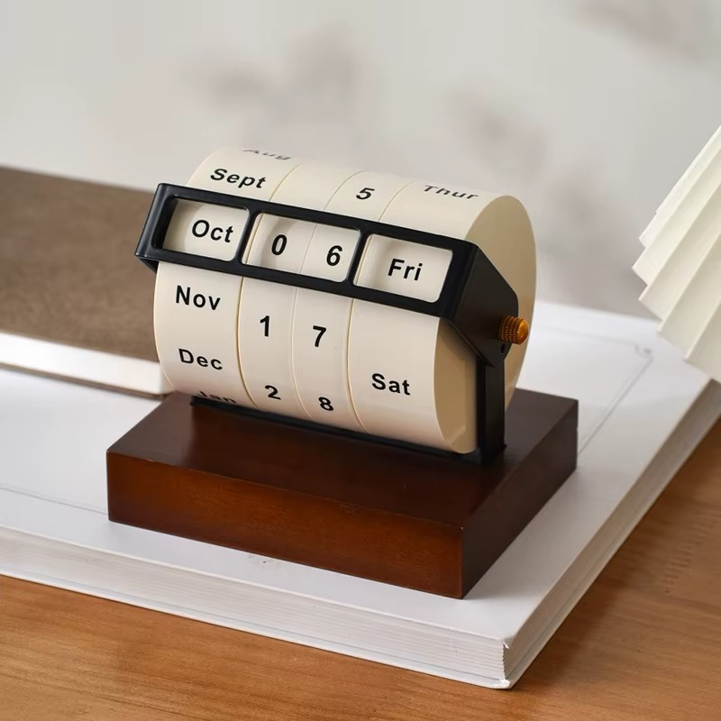 Wheel Rotating Desk Calendar