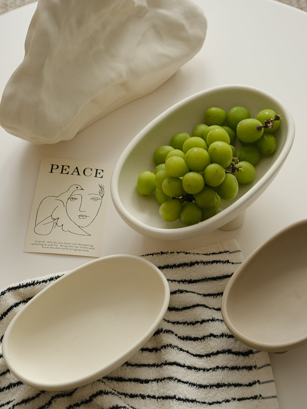 Small Three-Legs Ceramic Dish