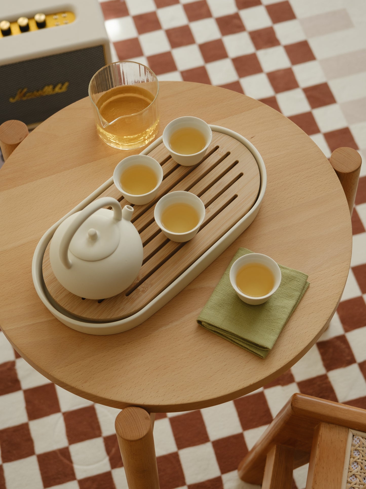 Minimalistic Tea Set