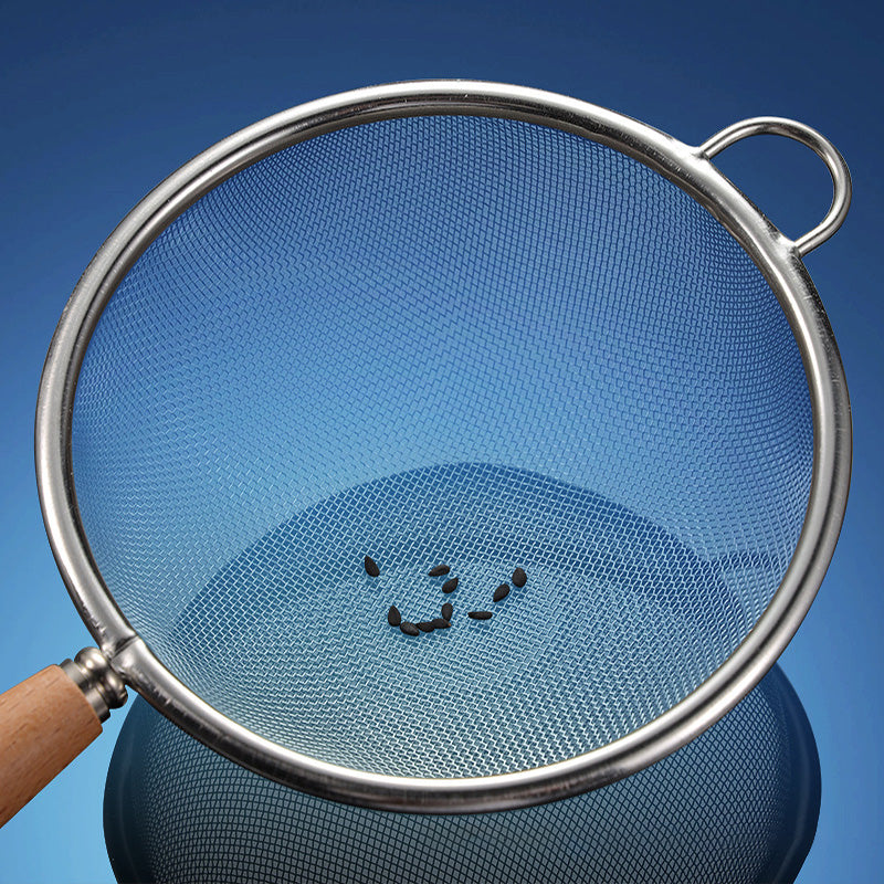 Wooden Handle Fine Mesh Strainer