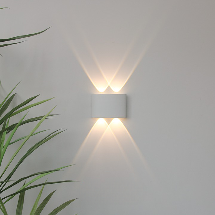 Indoor/Outdoor Wall Light