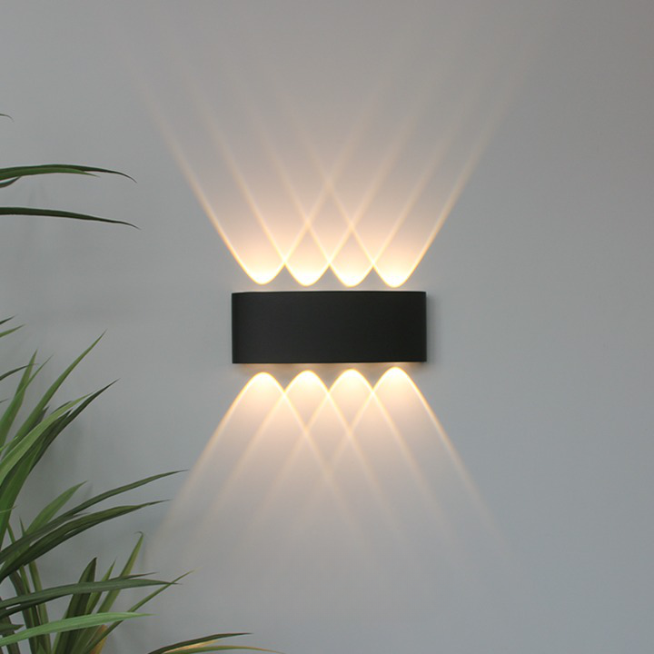 Indoor/Outdoor Wall Light