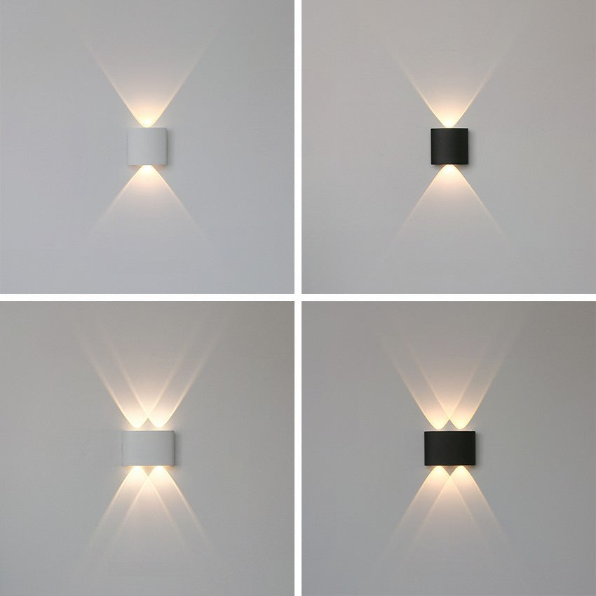 Indoor/Outdoor Wall Light