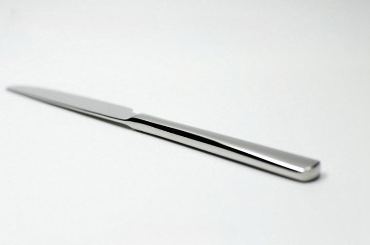 Classic Cutlery Set (24 Pieces)