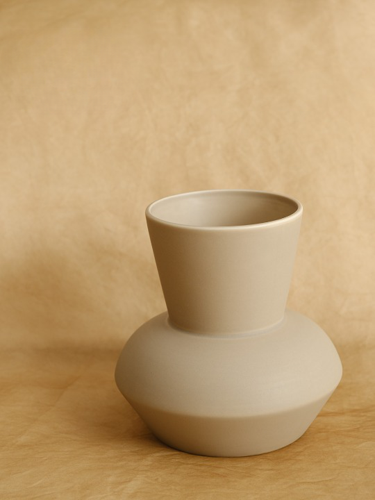 Wide Flower Vase