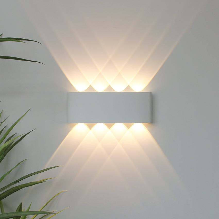 Indoor/Outdoor Wall Light