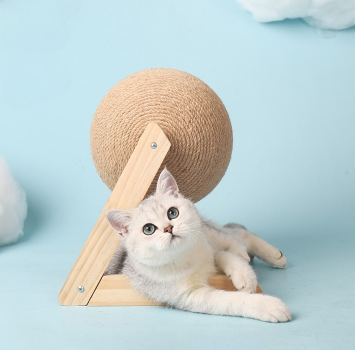 Cat Scratching Rotating Ball Toy