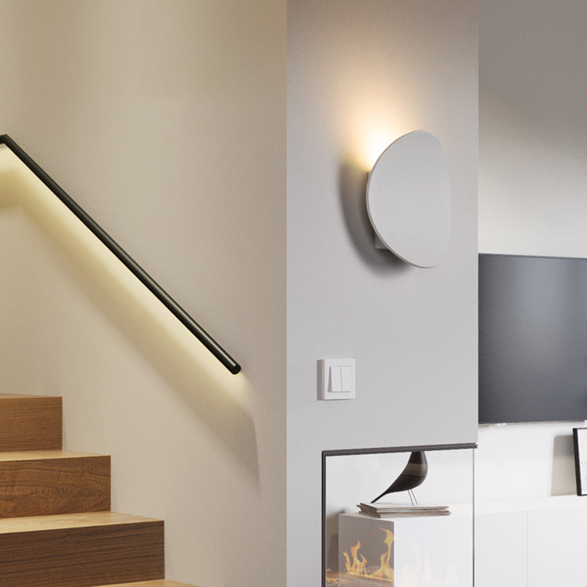 Minimalistic Wall Light