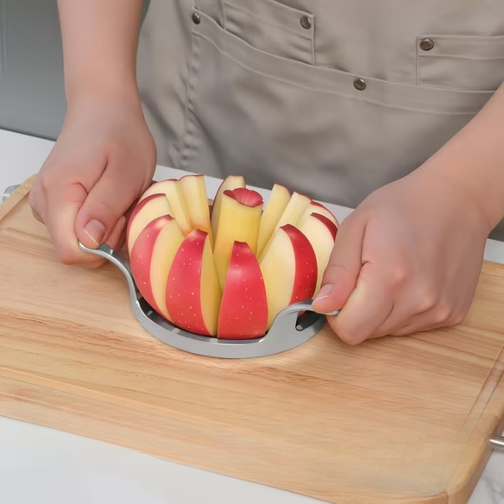 Metal Fruit Slicing Tool