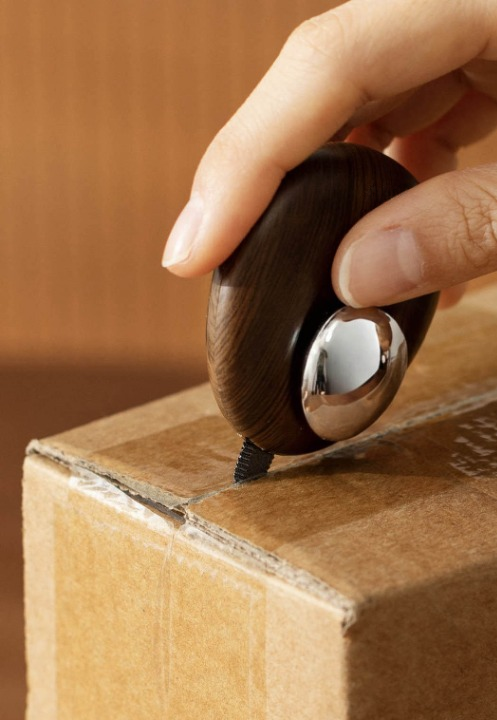 Magnetic Safety Box Cutter
