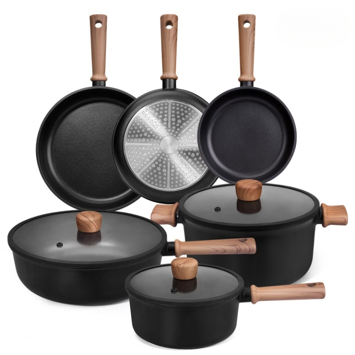 Pots, Pans & Utensil Sets (13, 16 or 18 Pieces)