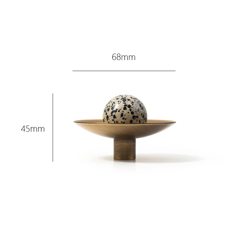 Antique Style Stone Furniture Handle with Brass Base