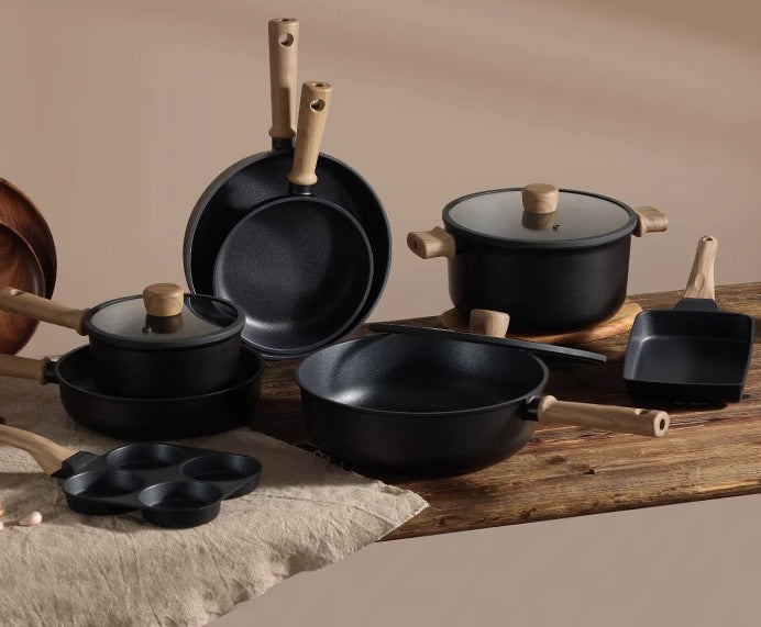 Pots, Pans & Utensil Sets (13, 16 or 18 Pieces)