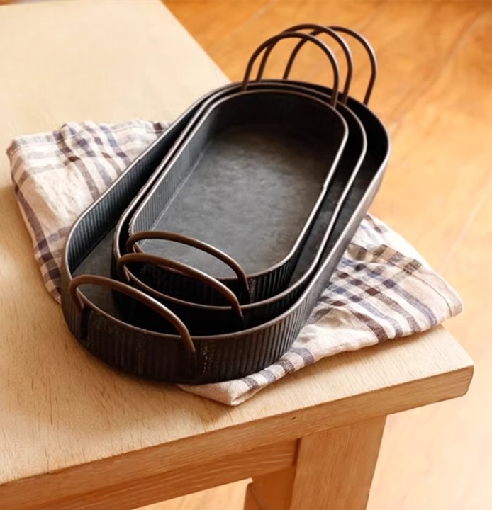 Retro Style Double Handle Metal Trays