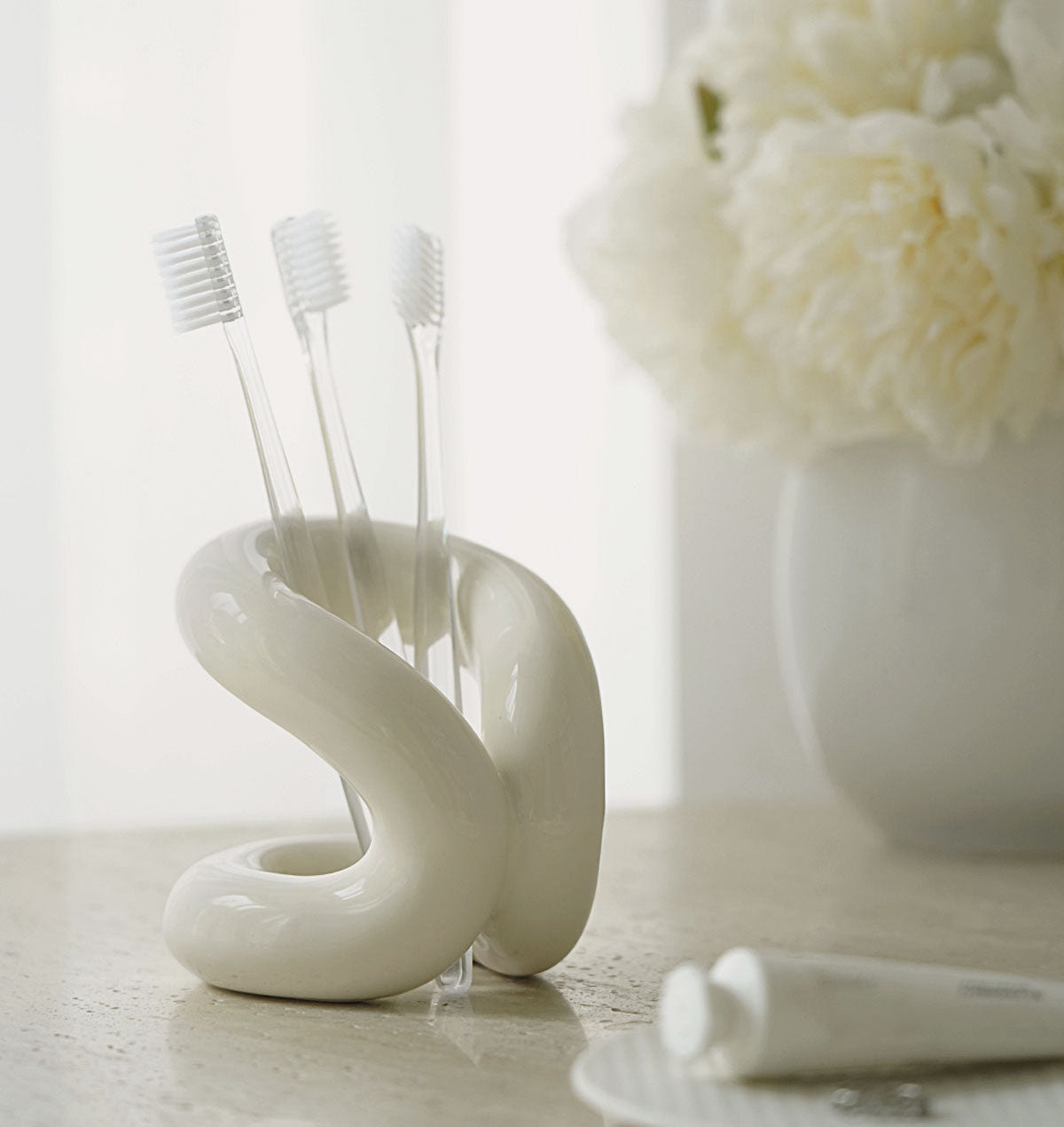Ceramic Knot Pen Holders