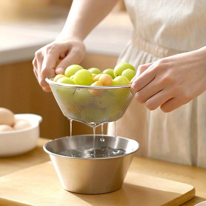Metal Bowl with Strainer (2 in 1)