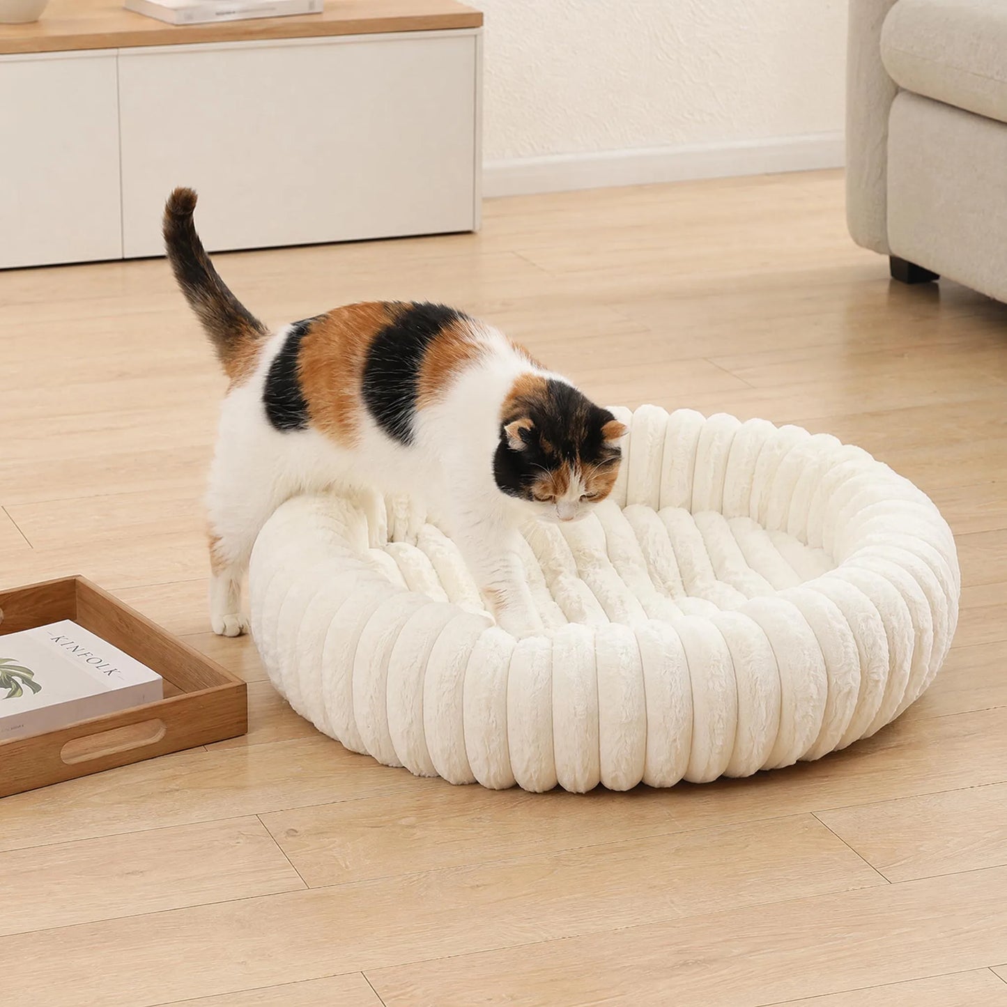 Classic Round Cats & Dogs Bed