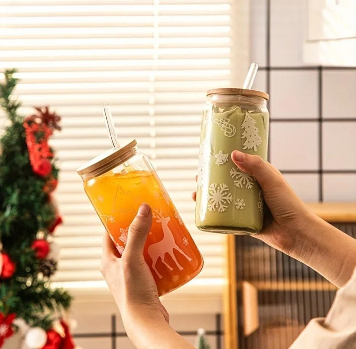 Christmas Glass Cup with Wooden Lid and Straw