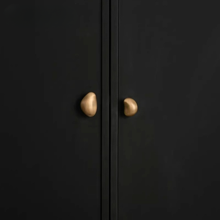 Irregular Retro Solid Brass Cabinet Knobs