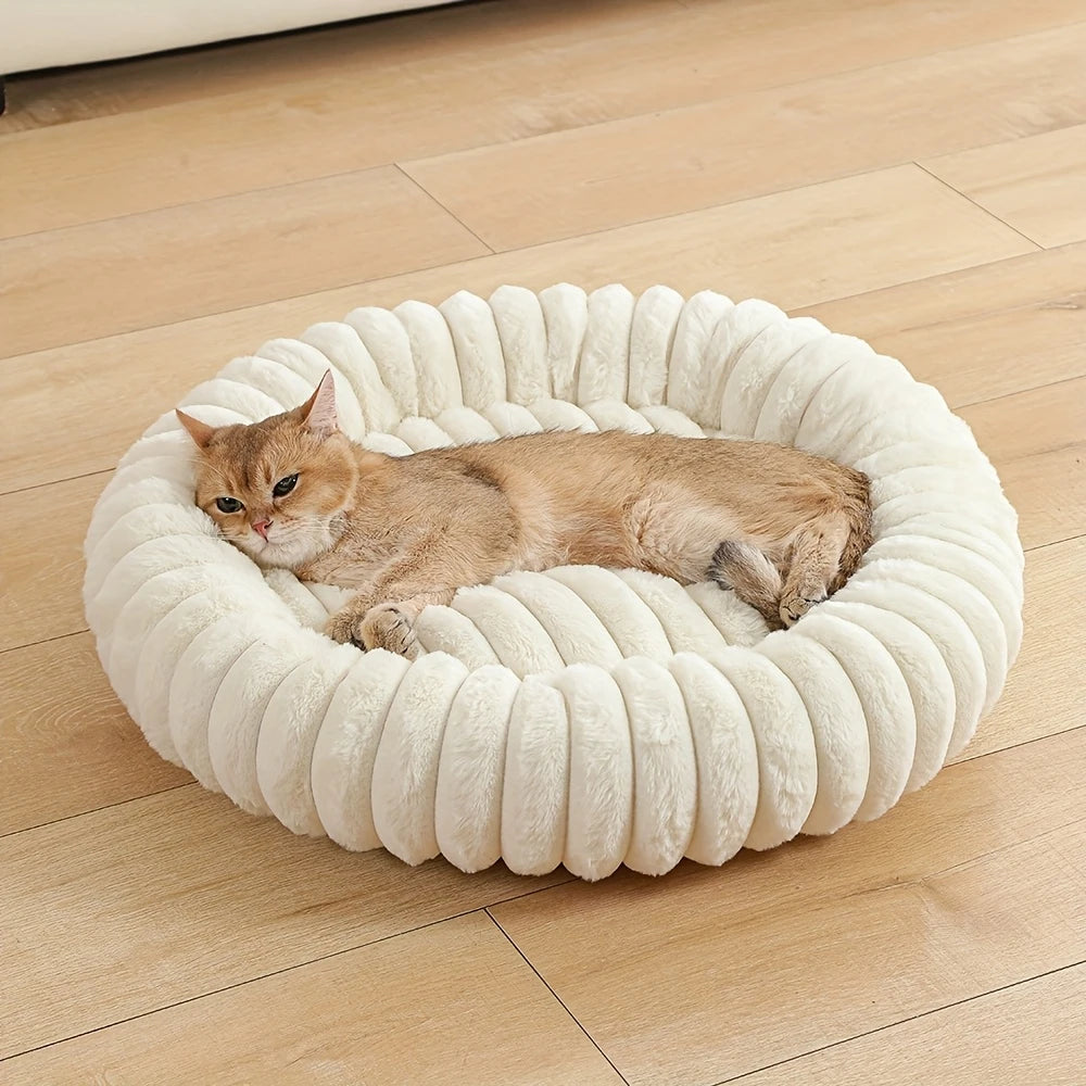 Classic Round Cats & Dogs Bed
