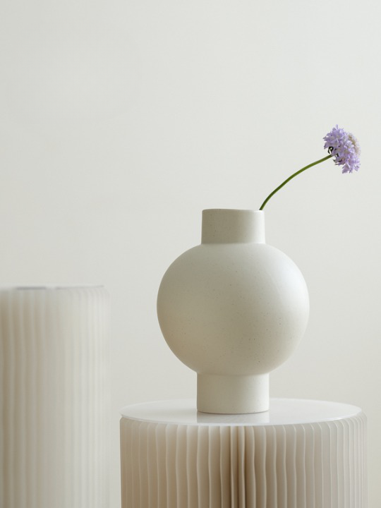 Lantern Shape Vase