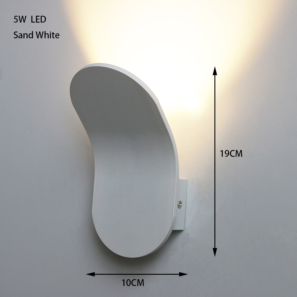 Minimalistic Wall Light